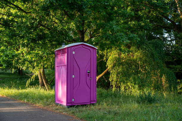 Best Portable restroom trailer rental  in Pine Manor, FL